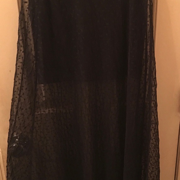 Forever 21 Black Hi Low Skirt, Size S - Picture 2 of 2